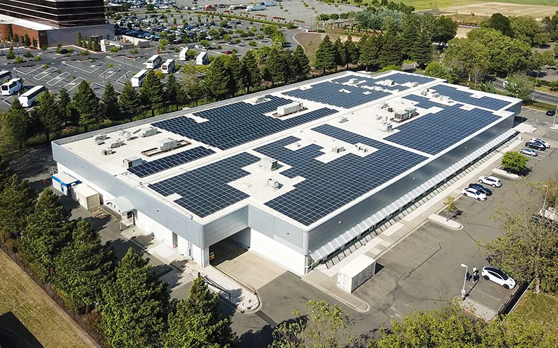 Idex Health and Science Building with solar panels on the top of the building